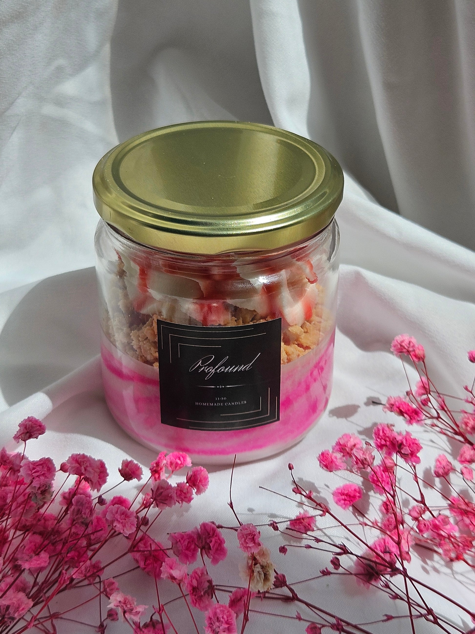 Vela Toscana- Fresas con nata - Profound Candles